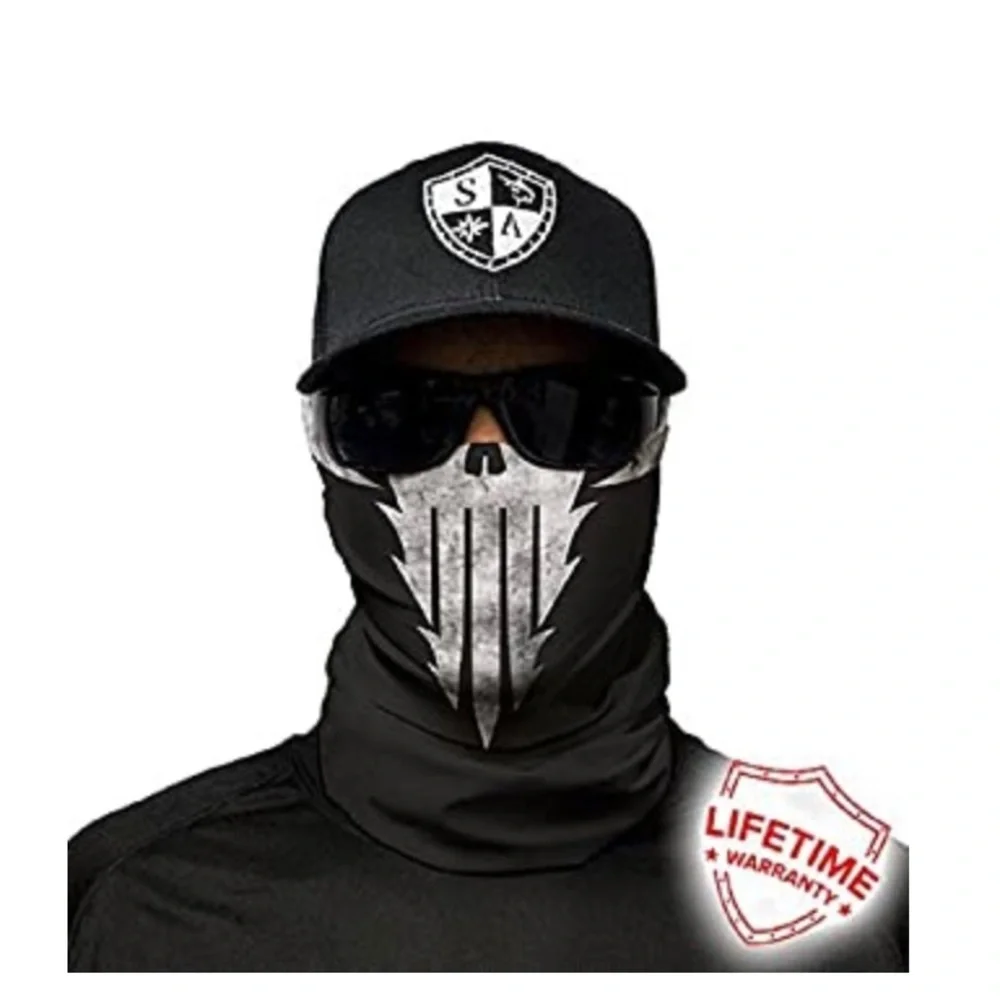 Skull Neck Gaiter